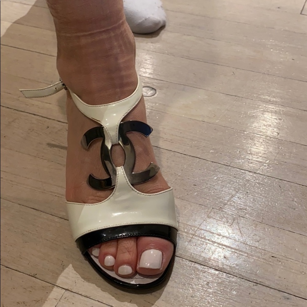 Vintage Chanel sandals